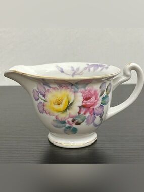 ❤️ YAMAKA DM Floral Porcelain Vintage Creamer Pitcher